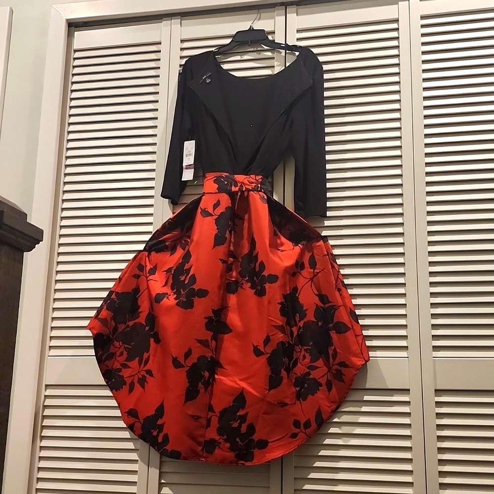 R&K Brand Black and Red Hi-Low cut Holiday Dress, Sz 18